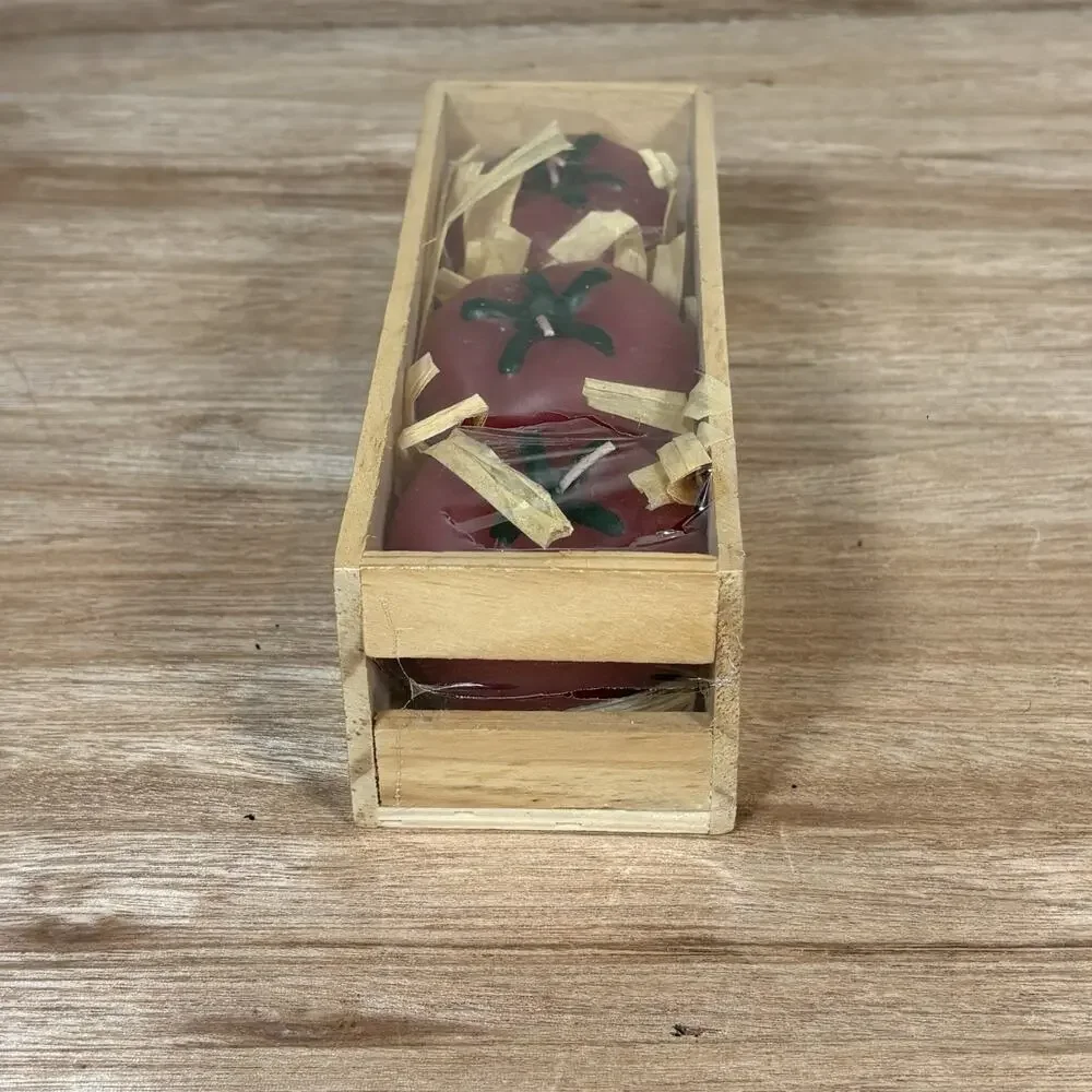 Handcrafted‎ Heirloom Tomato Candles Scent Wood Crate Box Vintage New Pure Rare